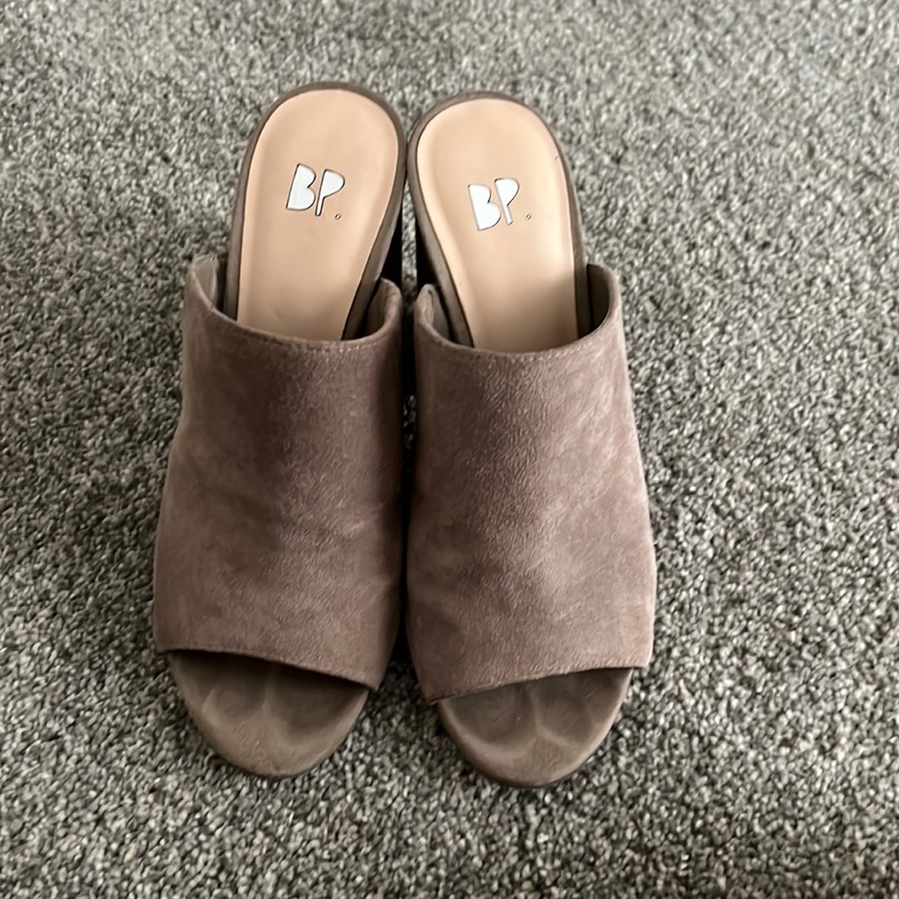 BP. Suede heels
